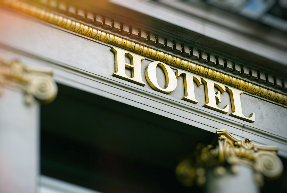 Great Hotel Signage – Creating Memorable Guest Experiences